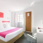 Kemaris Hotell 3*