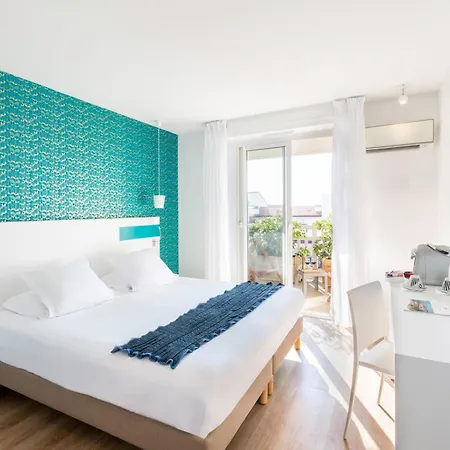 Hotel Kemaris 3*