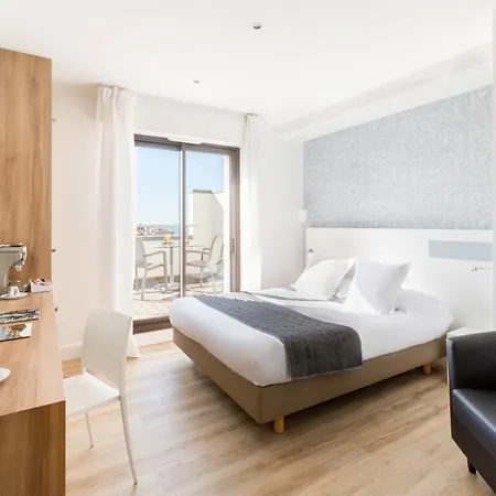 Hotel Kemaris 3*
